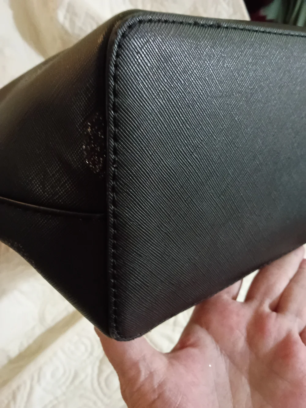 Kate Spade Black Glitter Dot Leather Tote Euc